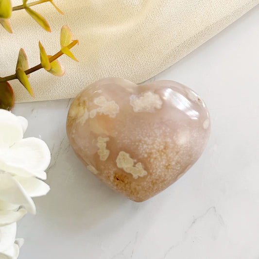 Flower agate heart crystal