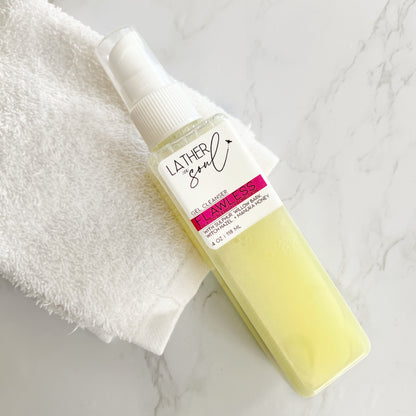 "Flawless" gel cleanser with sulphur for blemish prone or oily skin.