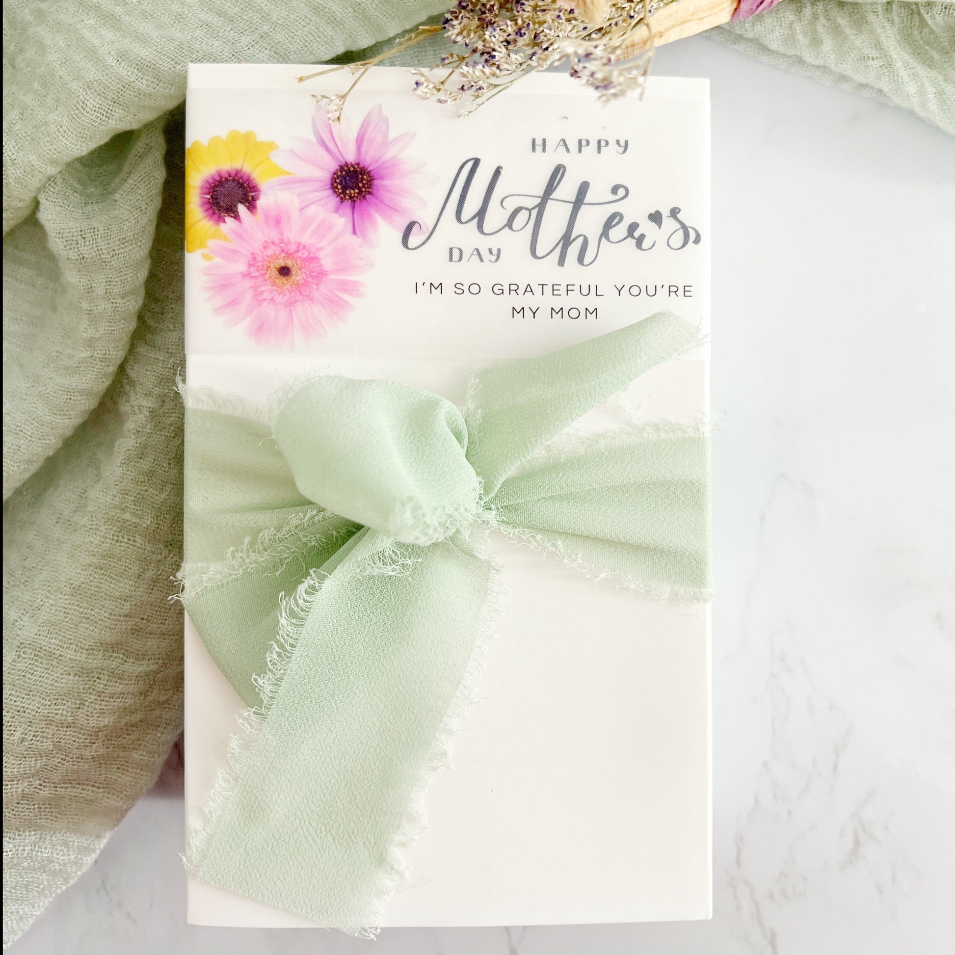 "Grateful for Mom" Mother's Day gift set from Lather and Soul
